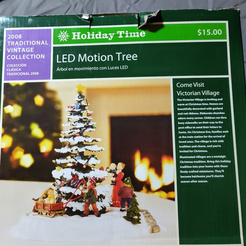 Traditional Vintage Collection Holiday Time LED Motion Tree